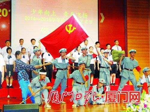 小猫钓鱼游戏龙王版有船